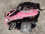 Louisville Slugger DV950 9.5"DIVA Youth T- Ball/ Baseball Glove. Fixed Price $30.00.