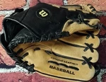 Wilson A2497 11" Genuine Leather Mlb Baseball Glove Mitt Rht Black. Fixed Price $14.96.