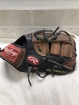 Rawlings R115FB 11.5 Boys Broken Baseball First Mitt Right Hand Throw. Fixed Price $100.00.