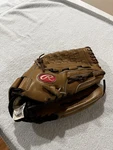 Rawlings Premium Pro PPR135T 13.5" Glove Rht. Fixed Price $25.00.