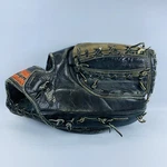 Vintage Macgregor M3BK Left Handed Black Brown 12" Leather Baseball Glove.. Fixed Price $29.00.