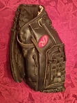 Rawlings Rht Baseball Glove Basket-web 11.5" RBG86B Used Good Condition. Fixed Price $20.00.