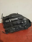 Mizuno Gfm 1300 Left Hand. Fixed Price $58.50.