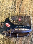 Rawlings Softball Glove Leather RL140B Renegade Select Right Hand Thrower. Fixed Price $17.45.