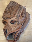 Louisville Slugger LSG27K Ray Knight Rht Baseball Softball Glove Cowhide Web. Fixed Price $15.99.