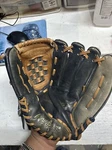 12" Rawlings RPR06 Baseball Softball Glove Right Hand Throw Black Tan Leather. Fixed Price $30.00.