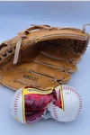 Rawlings Carl Ripken Jr Youth Baseball Glove Rbg 137 10 Throw Right Hand AA700. Fixed Price $10.50.