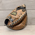 Mizuno Gxc 93 Pro-scoop Rht Professional Model Catcher's Mitt Ready To Play. Fixed Price $39.99.