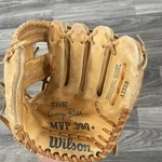 Wilson Baseball Glove Model A2350 The George Brett Mvp 390 Rh Throw. Fixed Price $22.20.
