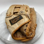Louisville Slugger LSG44 Glove Graig Nettles Autographed Rht Y4418 Baseball Mitt. Fixed Price $15.28.