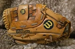Wilson A2466 Advisory Staff Series 13" Premium Baseball Glove Lht Left Hand. Fixed Price $20.00.