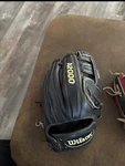 Wilson A2000 11.5" Infield Baseball Glove, Nwt, Rht, Black. Fixed Price $160.00.