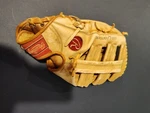 Rawlings RSG2 Baseball Glove Right Hand Tan. Fixed Price $25.00.