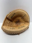 Vintage Spalding Baseball Glove Tom Haller #42-7631 Catcher's Mitt Super Clean. Fixed Price $250.00.