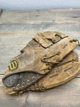 Vintage Original Kaline Autograph Model Baseball Glove Wilson A2024 Rht Mitt. Fixed Price $37.99.