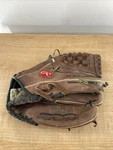 Rawlings Rs 115 Renegade 11.5" Leather Baseball Glove Right Handed Thrower. Fixed Price $12.00.