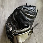 All-star The Focus Framer 29" CMW150TM Fastpitch Softball Catchers Training Mitt. Fixed Price $59.99.