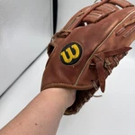 Wilson A2645 Shawn Dunston Fieldmaster Baseball Glove Mitt Right Handed Rht Vtg.. Fixed Price $15.00.