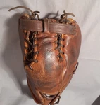 Spalding 158T Left Hand 3 Finger With Strap 1ST Baseman's Glove Mitt Trapper. Fixed Price $22.40.