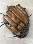 Easton Natural Series NAT60 Tanned Leather Rht 12.5" Baseball Glove. Fixed Price $19.50.