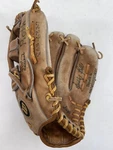 Wilson Pro Model A2215 Buddy Bell 12 Right Handed Baseball Glove. Fixed Price $23.99.