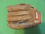 Regent Magnum 3 Handcrafted 04500 Top Grain Cowhide 10" Rht Baseball Glove. Fixed Price $29.95.