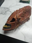 Wilson A2760 Ez Catch Youth Baseball Glove Left Hand, 9.5" T-ball, Right Throw. Fixed Price $13.50.