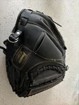 Franklin 31.5" Youth Field Master Series Rht Catcher Glove. Fixed Price $35.00.