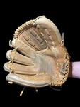 Wilson A2133 Dave Cash Pro Style Baseball Glove Lh Throw 11.5. Fixed Price $20.00.
