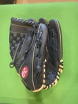 Rawlings Shut Out 12" Baseball Glove RSO125BCC Right Hand Throw Finger. Fixed Price $18.00.