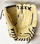 Wilson A2000 B2 12 Rht Baseball Glove Nwot Free Shipping. Fixed Price $224.99.