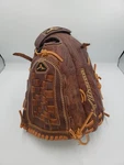 Mizuno GMVP-140052 Women Broken In Fast Pitch Softball Glove Right Throw. Fixed Price $56.74.