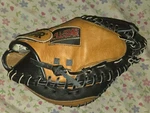 Star Softball Baseball Catchers Mitt Glove CMW1010BT Right Hand Throw Rht. Fixed Price $64.99.
