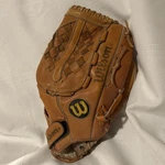 Wilson OG5 A9841 Optima Gold Series Soft Ball Glove Right Handed Thrower. Fixed Price $14.95.