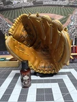 70 Era Louisville Slugger LPS35H Orel Hershiser Players Glove Rht 12 Arc. Fixed Price $79.00.