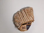 Vintage Spalding Bob Gibson Autograph 42-3321 Left Hand 12" Glove. Fixed Price $31.20.