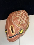 George Brett Signature Model Wilson A2124 Leather Baseball Glove Rht 12". Fixed Price $32.99.