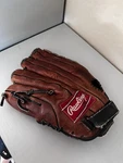 Rawlings 13 RPT15PREMIUM Leather Baseball/softball Glove, Right Handed Thrower. Fixed Price $66.00.