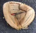 Wilson A2311 Pro Staff Gold Series Catcher Mitt Glove Right Handed Thrower. Fixed Price $29.99.