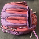 Rawlings Girls Rule Pink Light Up Youth Baseball Glove LS90P Right Hand Throw. Fixed Price $19.00.