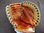 Orlando Cepeda Hof 99 Sf Giants Braves Signed Auto Vtg Wilson A2884 Glove Jsa. Fixed Price $399.99.