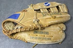 Spalding Competition Series 42-055 12 Baseball/softball Mitt Glove Jack Clark. Fixed Price $24.95.
