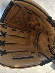 Mizuno Franchise Finch Series GFN1309 Fastpitch Softball Glove. Fixed Price $15.00.