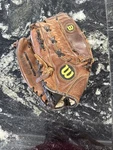 Wilson A1553 SC3 Baseball Glove U.s.a. Game Ready Dual Hinge.. Fixed Price $25.00.