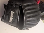Franklin 22722-8.5 Rht Youth Baseball Glove Black. Nwot Ex!! Right Hand Throw. Fixed Price $9.95.