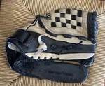 Baseball Mitt Glove Mizuno Rht Ctr 1300D Right Hand Black Beige. Fixed Price $31.20.