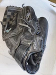 Mizuno Supreme Fastpitch Leather Softball Glove Rht Black Gsp 1201F2DBK. Fixed Price $18.40.