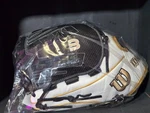 Wilson 2024 A2000 V125 W/spin Control & Superskin WBW10140 12.5" Fastpitch Left. Fixed Price $143.00.