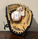 Rawlings PL100GB Derek Jeter Tee Ball Glove & 10" Right Hand Throw New Tags. Fixed Price $14.99.