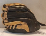Adidas Ts 1100 Inches Easy Close Youth Baseball Glove Right Hand Throw. Fixed Price $11.99.